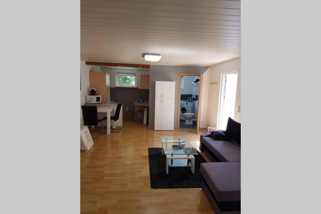 Schoene Wohnung In Karben - Rendel, Mit Freisitz Экстерьер фото